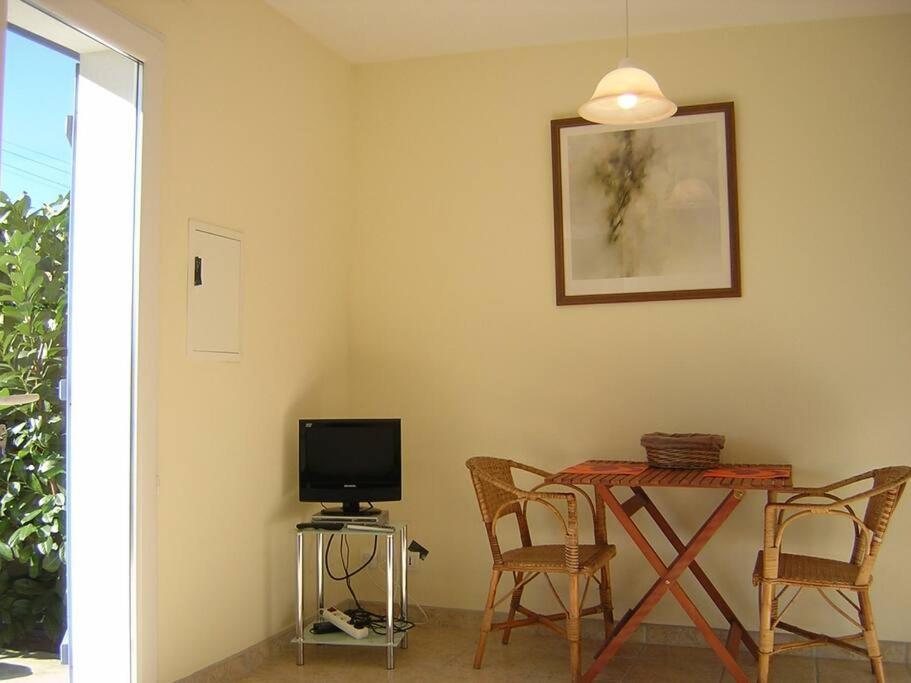 Gite Le Trefle Studioescos Exterior foto